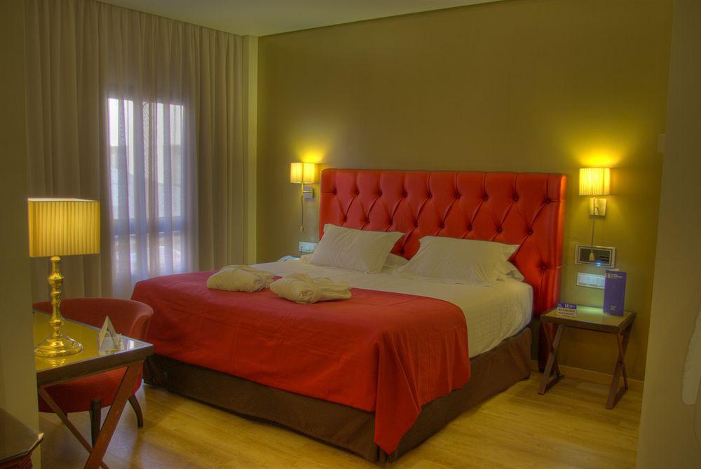 Exe Guadalete Hotel Jerez de la Frontera Buitenkant foto