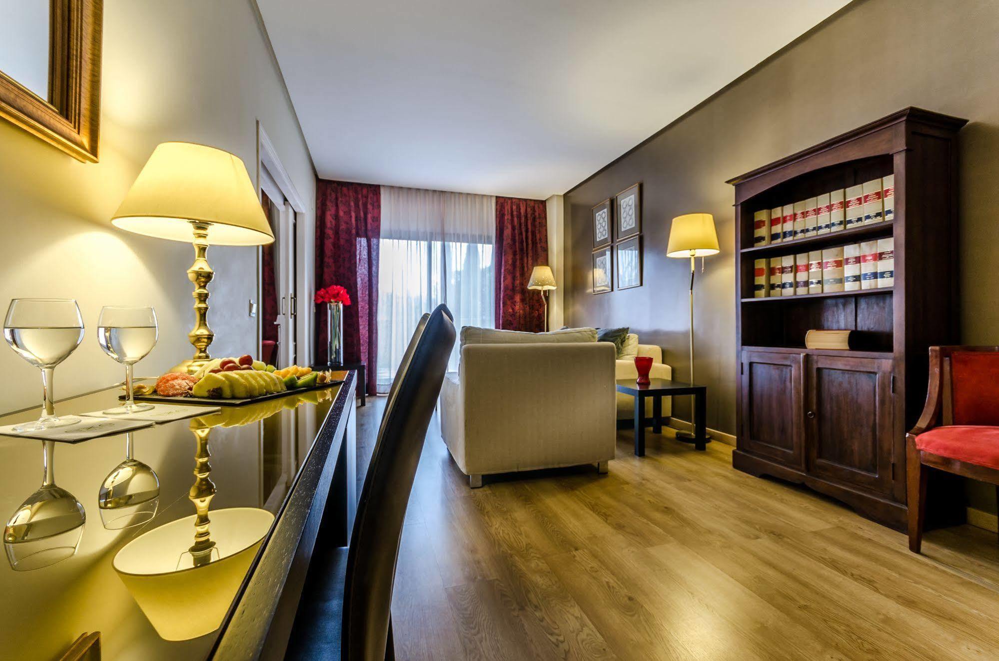 Exe Guadalete Hotel Jerez de la Frontera Buitenkant foto